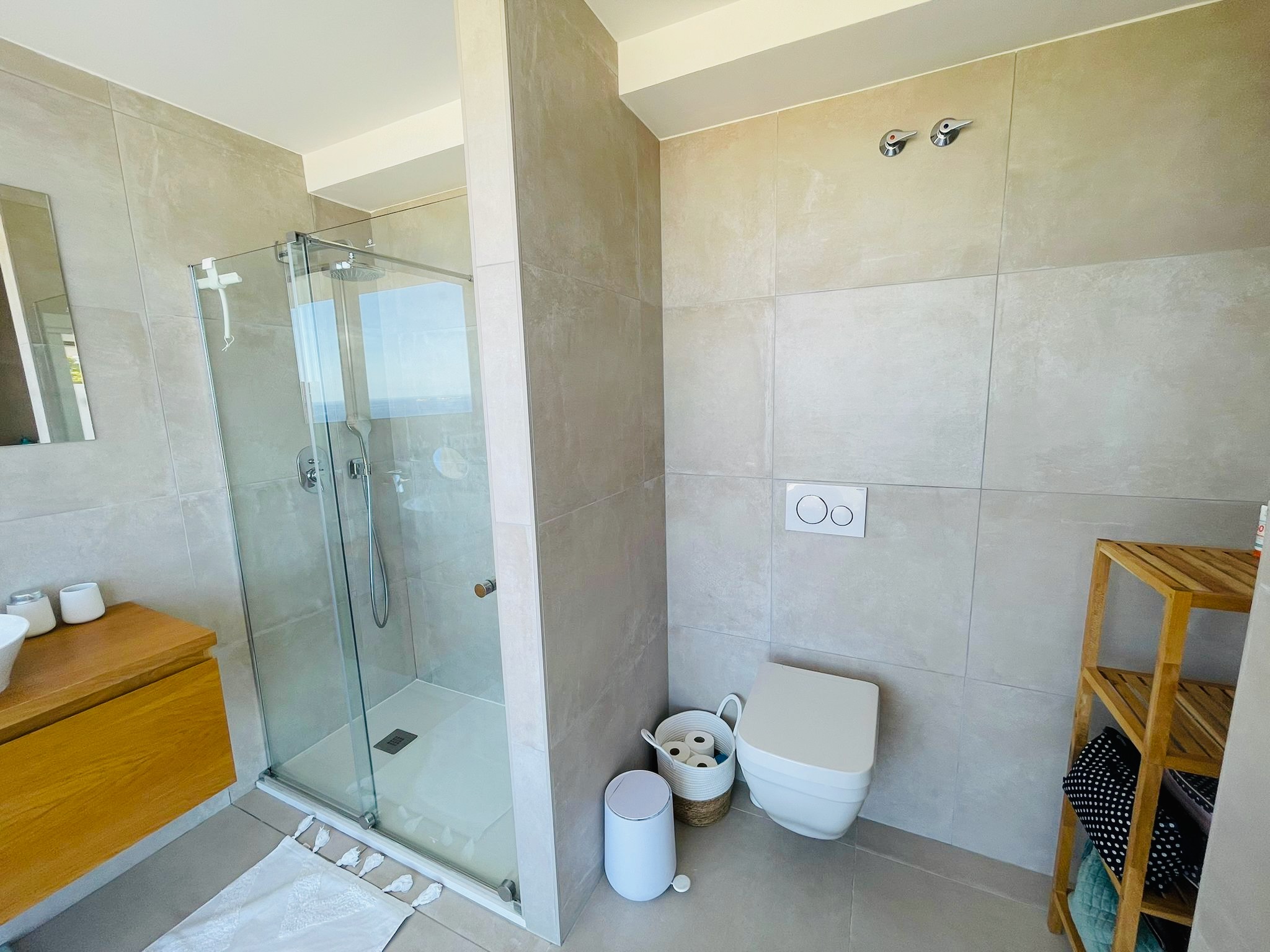 Resa Estates Ibiza for sale koop penthouse Cala Vadella Bathroom Master 1.jpeg